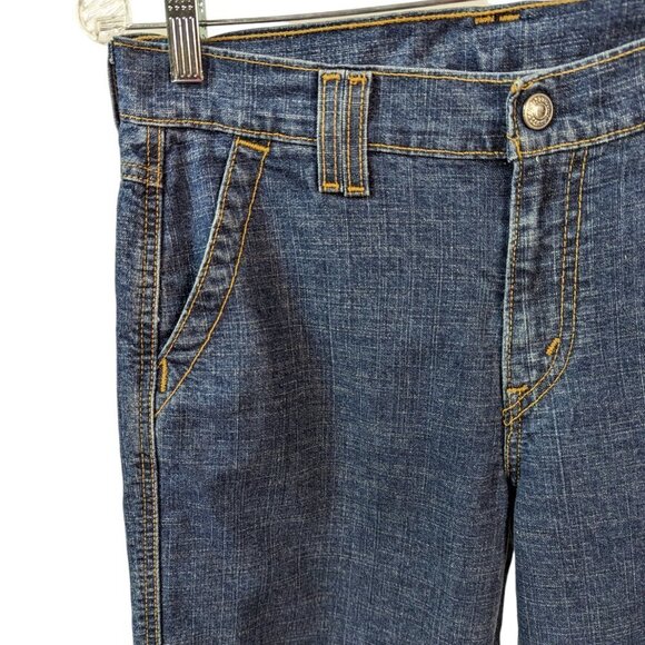 LEVIS OUTBACK Cotton Stretch Flat Front Denim Capris Medium Blue Wash Size 8 Mis - Picture 4 of 14